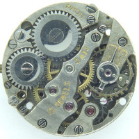 Das Uhrwerksarchiv: L'Essor 519