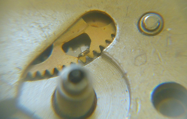 Timex M27: Detail Eingriff Wochentag